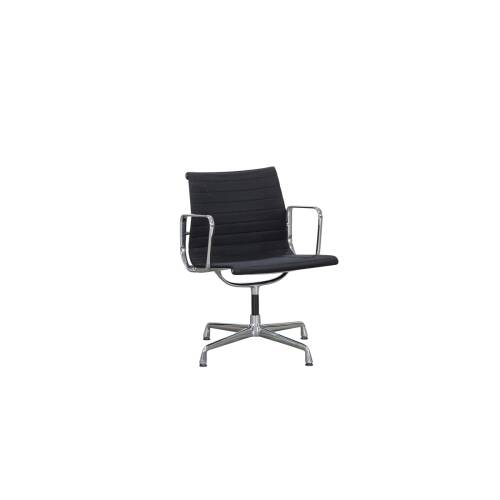 Konferenzstuhl / vitra "Aluminium Chair EA 108"...