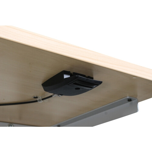 Steh-Sitz-Schreibtisch über Gasdruckfeder / Steelcase / ahorn / 160 x 80 cm / C-Fuß silber / Höhe bis 113,5 cm
