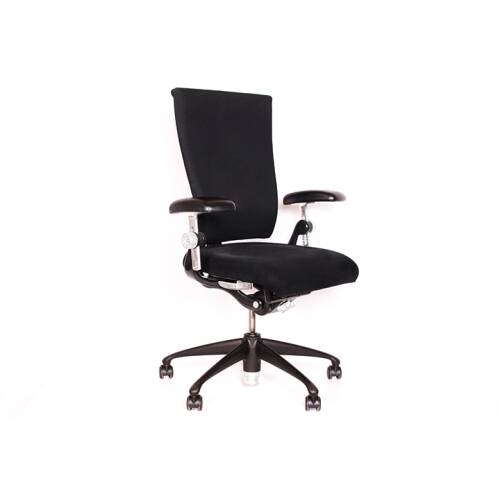 Chef-Bürodrehstuhl / vitra "Ypsilon office chair" / schwarz